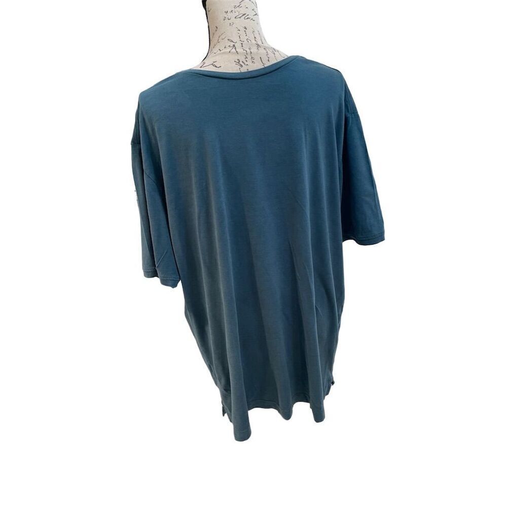 Tommy Bahama Men's XL Blue T-Shirt Short Sleeve Crew Neck Classic Fit